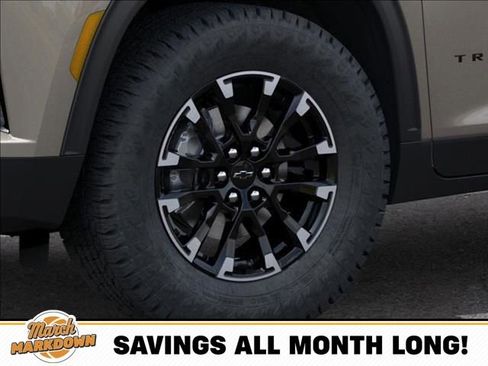 New 2026 Chevrolet Traverse Z71 image 9