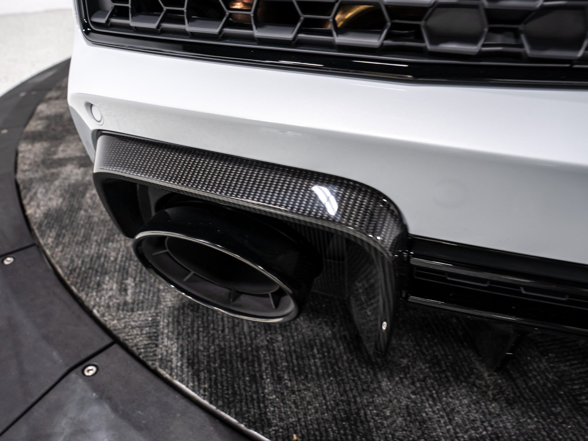 Used 2023 Audi R8 V10 performance AWD/4WD image 30