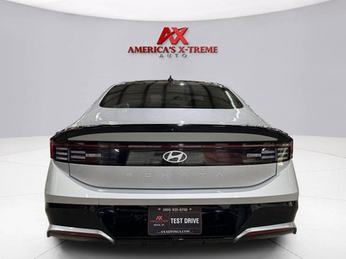Used 2024 Hyundai Sonata SEL w/ Convenience Package FWD image 5
