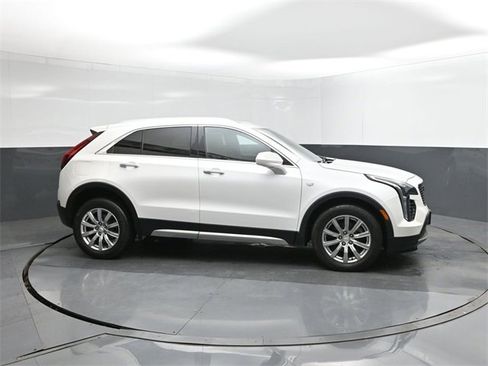 Used 2019 Cadillac XT4 Premium Luxury w/ Cold Weather Package image 26