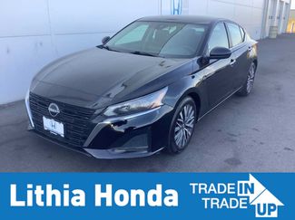 Used 2024 Nissan Altima 2.5 SV FWD video 1