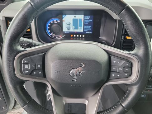 Used 2023 Ford Bronco Badlands w/ Sasquatch Package AWD/4WD image 30