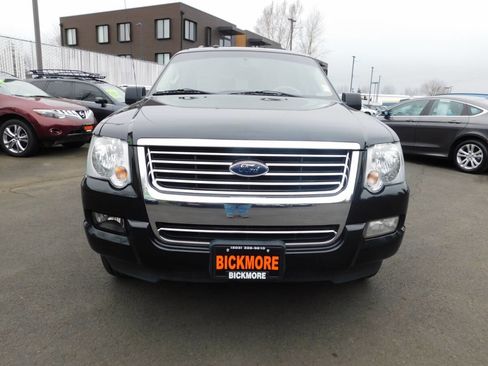 Used 2010 Ford Explorer XLT image 19