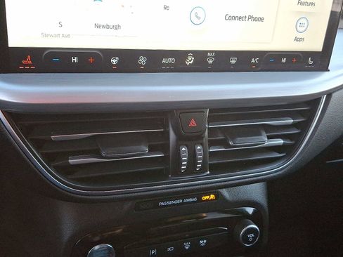 Certified 2024 Ford Escape Platinum w/ Premium Technology Package image 15