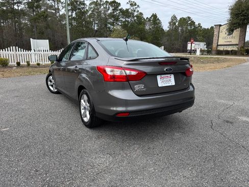Used 2012 Ford Focus SE image 31