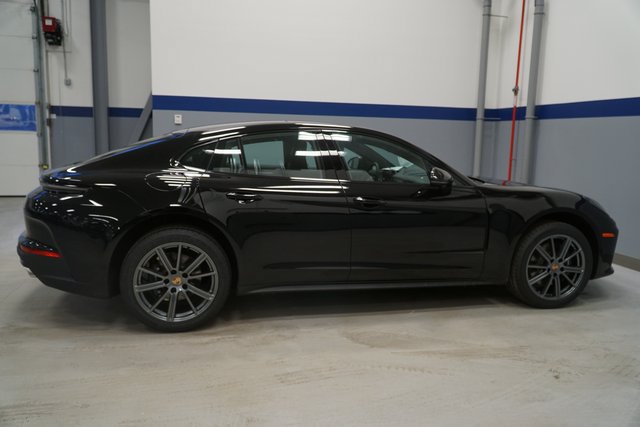 New 2026 Porsche Panamera 4 AWD/4WD image 11