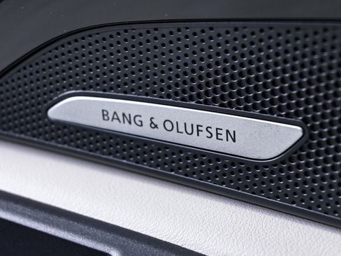 Used 2025 Audi Q5 Prestige image 8