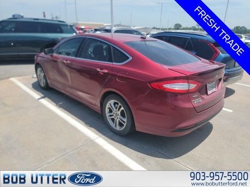 Used 2016 Ford Fusion Energi Titanium FWD image 4