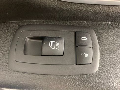 Used 2023 RAM 1500 Big Horn AWD/4WD image 31