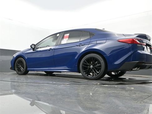 New 2026 Toyota Camry SE image 24