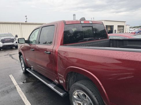 Used 2025 RAM 1500 Big Horn AWD/4WD image 8