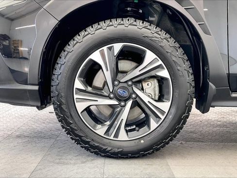 Used 2024 Subaru Crosstrek 2.0i Premium image 8