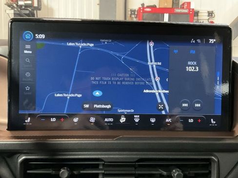 New 2025 Ford Bronco Sport Outer Banks w/ Outer Banks Tech Package+ image 18