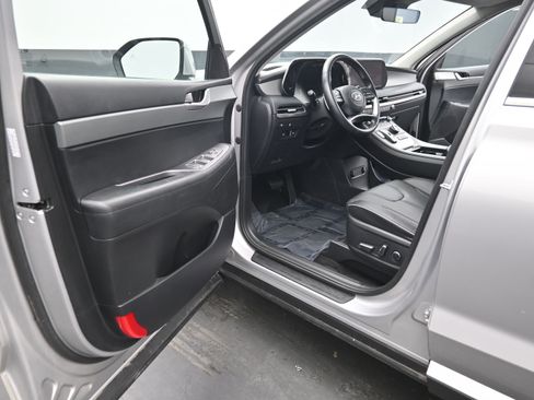 Used 2025 Hyundai Palisade SEL image 14