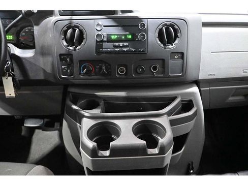 Used 2012 Ford E-350 and Econoline 350 XLT image 25