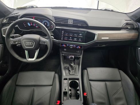 Certified 2025 Audi Q3 2.0T Premium w/ Convenience Package image 17