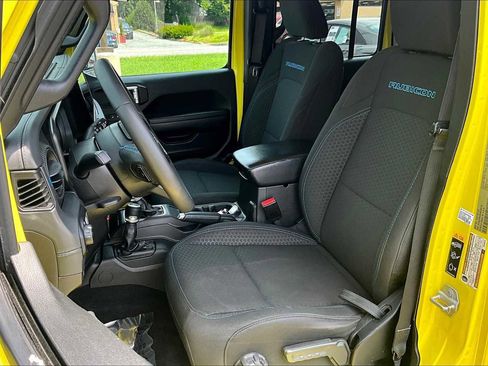Used 2024 Jeep Wrangler Unlimited Rubicon 4xe image 7