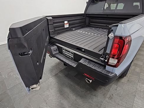 New 2026 Honda Ridgeline Black Edition image 37