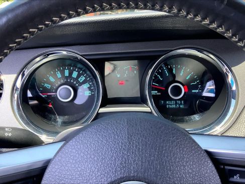Used 2014 Ford Mustang GT w/ Equipment Group 301A RWD image 25