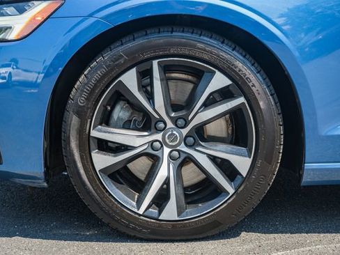 Used 2020 Volvo S60 T6 R-Design AWD/4WD image 18