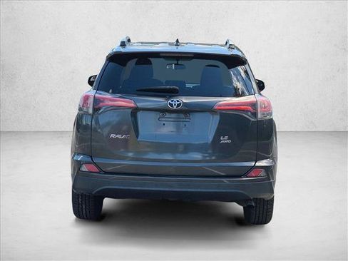 Used 2016 Toyota RAV4 LE AWD/4WD image 3