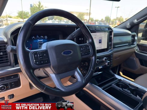 Used 2023 Ford F250 Lariat w/ FX4 Off-Road Package AWD/4WD image 16