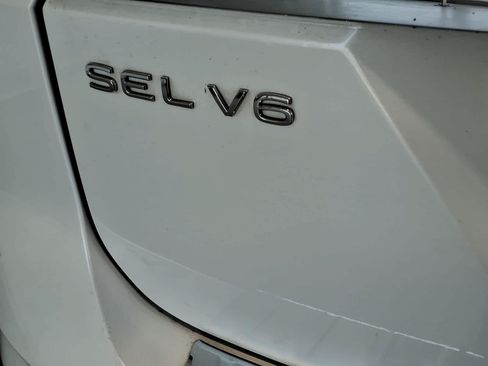 Used 2023 Volkswagen Atlas SEL AWD/4WD image 8