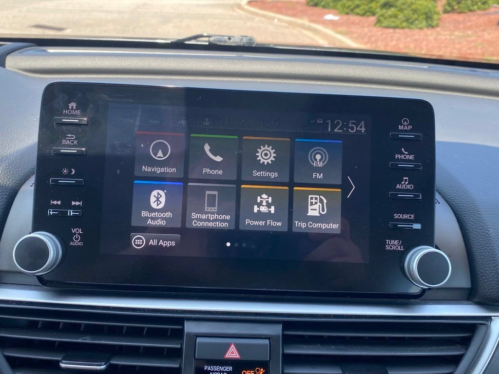 Used 2020 Honda Accord Touring image 25