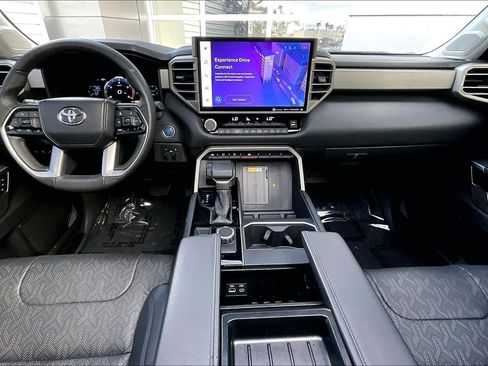 Used 2024 Toyota Tundra Limited image 15