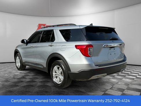Certified 2023 Ford Explorer XLT w/ Equipment Group 202A AWD/4WD image 3