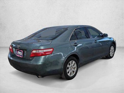 Used 2009 Toyota Camry XLE FWD image 5