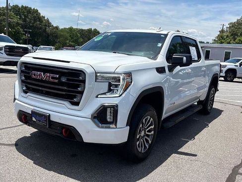 Certified 2021 GMC Sierra 1500 AT4 w/ AT4 Premium Package AWD/4WD image 4