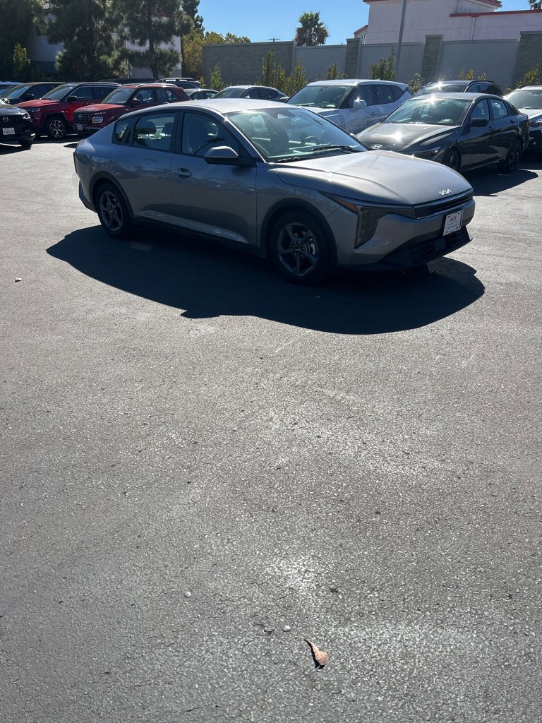 Used 2025 Kia K4 FWD image 5