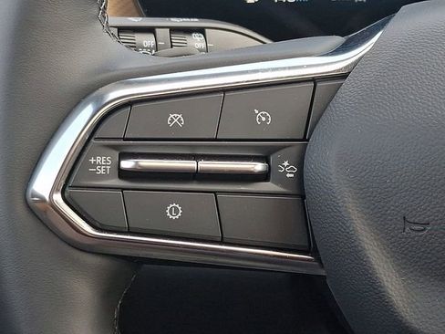 Certified 2026 Chevrolet Equinox ACTIV w/ Convenience Package III image 22