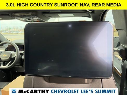 Used 2025 Chevrolet Tahoe High Country image 38