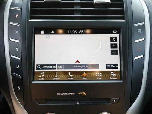 Used 2017 Lincoln MKC Reserve w/ Lincoln MKC Climate Package AWD/4WD image 18