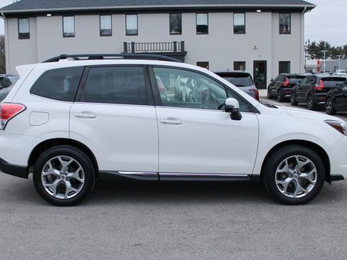 Used 2018 Subaru Forester 2.5i Touring w/ Popular Package #2 image 6