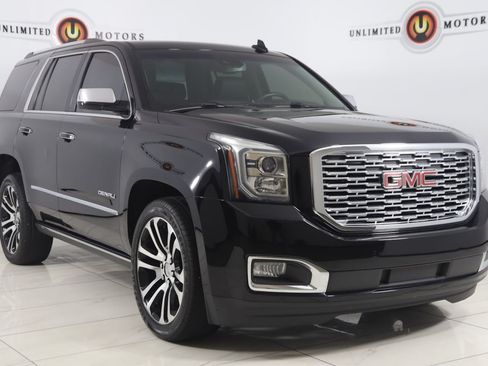 Used 2018 GMC Yukon Denali w/ Denali Ultimate Package AWD/4WD image 23