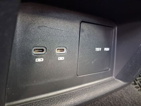 Used 2022 Volkswagen Atlas SE FWD image 46