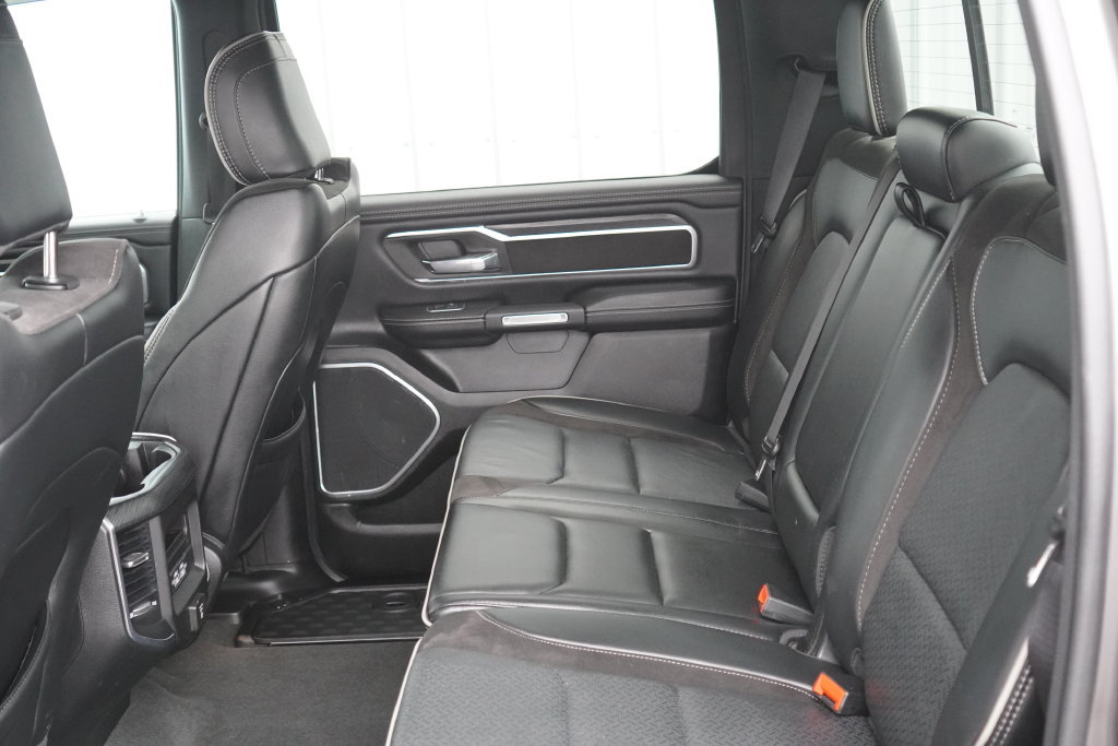 Used 2023 RAM 1500 Laramie AWD/4WD image 31