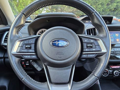 Used 2020 Subaru Forester Premium image 3