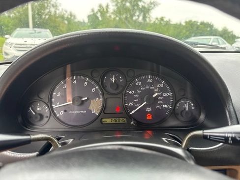 Used 1999 MAZDA MX-5 Miata RWD image 18