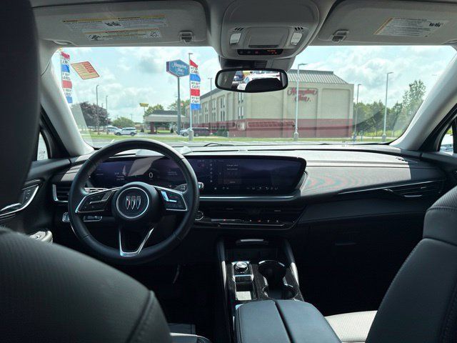 Used 2025 Buick Envision Preferred AWD/4WD image 14