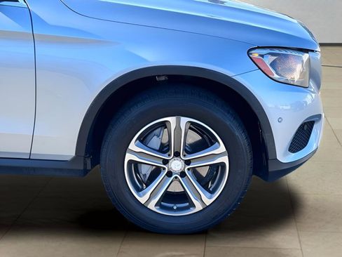 Used 2016 Mercedes-Benz GLC 300 4MATIC image 40