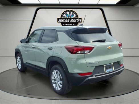 Certified 2025 Chevrolet TrailBlazer LS w/ LS Convenience Package FWD image 6