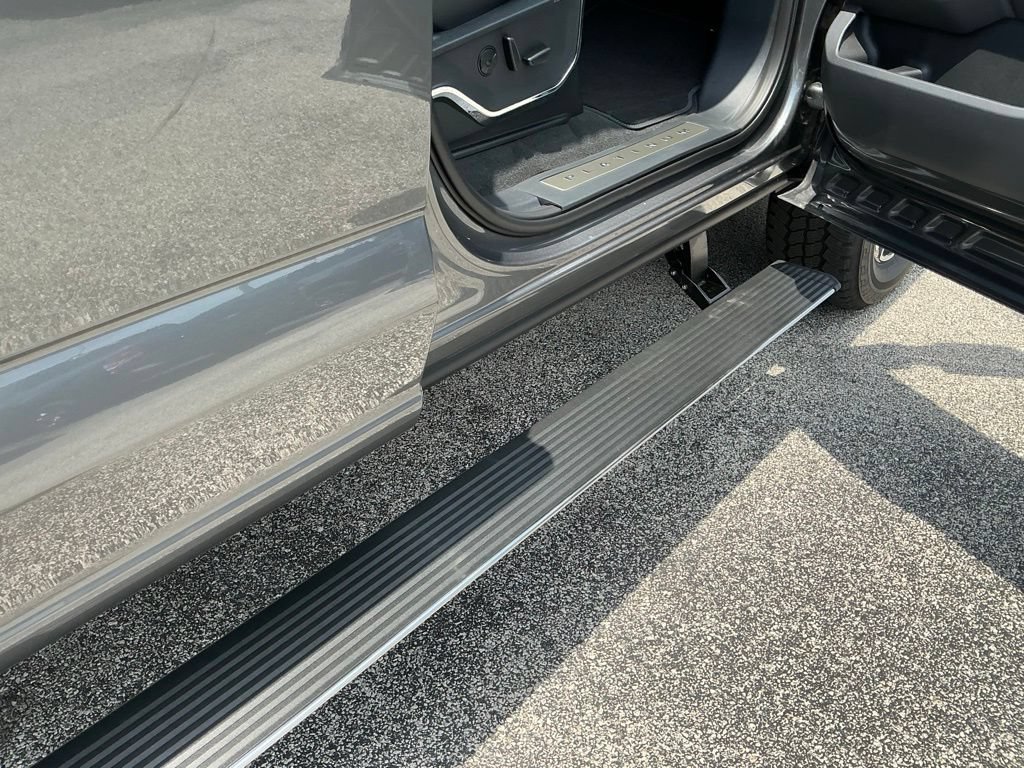 New 2026 Ford F350 Platinum AWD/4WD image 23