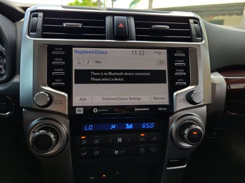 Used 2022 Toyota 4Runner Limited AWD/4WD image 25
