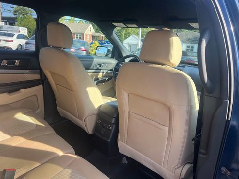 Used 2017 Ford Explorer 4WD image 25