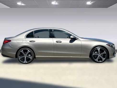 Used 2023 Mercedes-Benz C 300 Sedan image 8