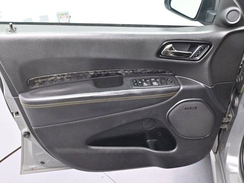 Used 2022 Dodge Durango R/T w/ Hemi Orange Plus Package AWD/4WD image 9